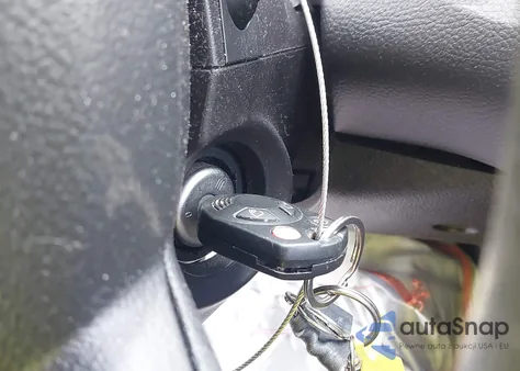 2013 Ford Focus Se z USA, uszkodzony, nr VIN 1FADP3F26DL306525